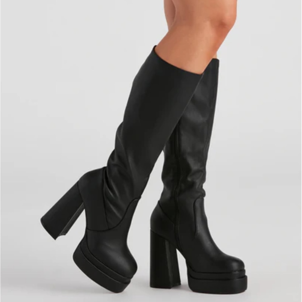 SOLD * Black Knee-High Women's Boots